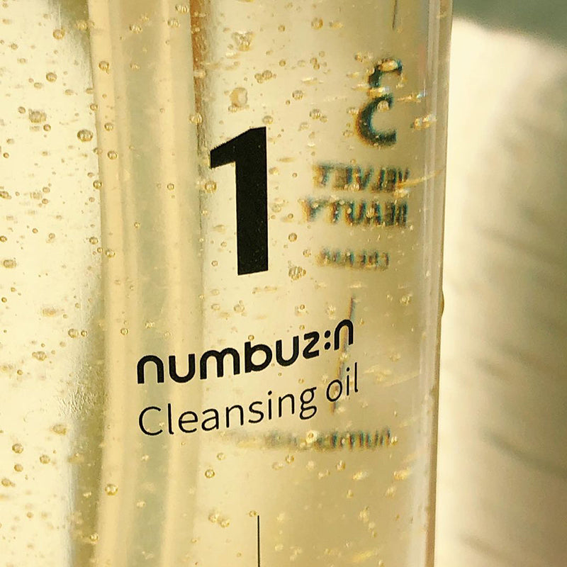 No.1 Easy Peasy Cleansing Oil