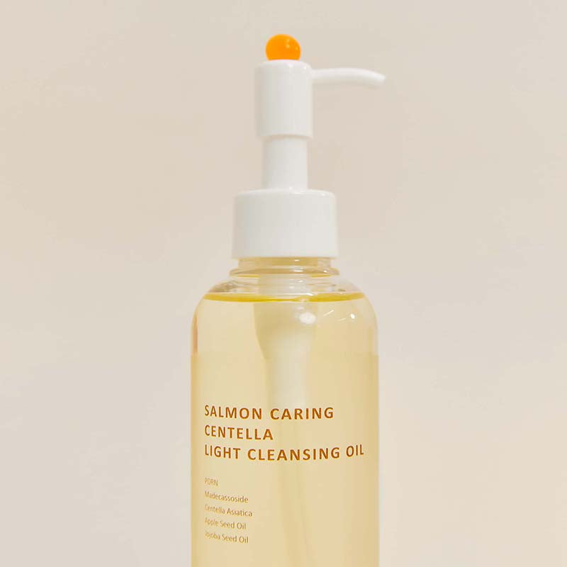 Salmon Caring Centella Light Cleansing Oil