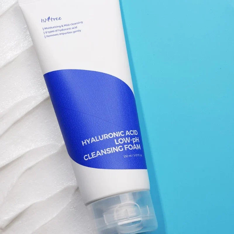 Hyaluronic Acid Low-pH Cleansing Foam